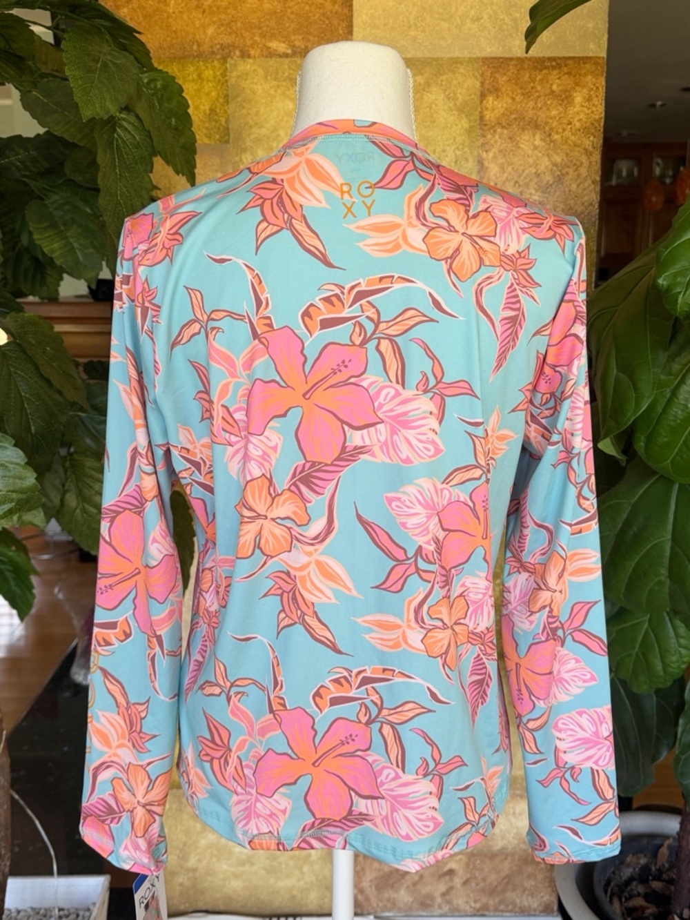 NEW Roxy Women’s UPF 50 Sun Protection Rash Guard Floral Long Sleeve Swim Tee - Picture 7 of 13